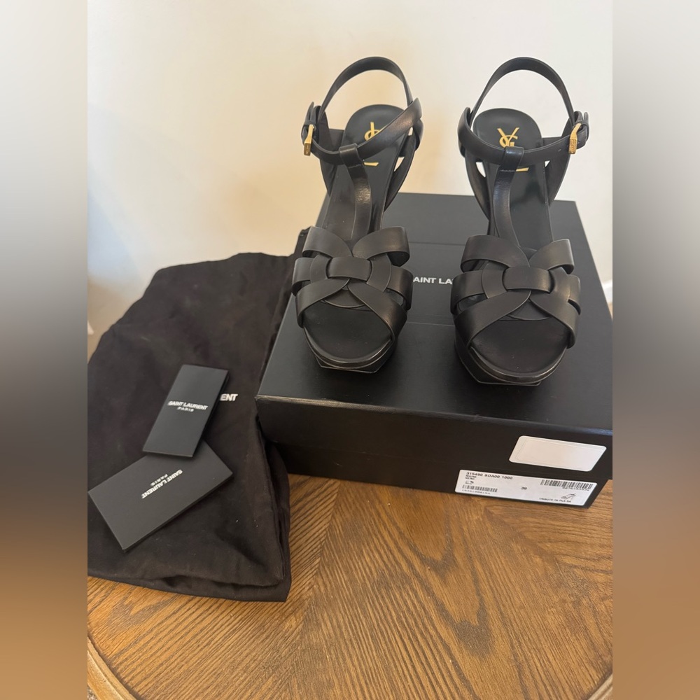 Saint Laurent Tribute Leather T-Strap Platform Sandals